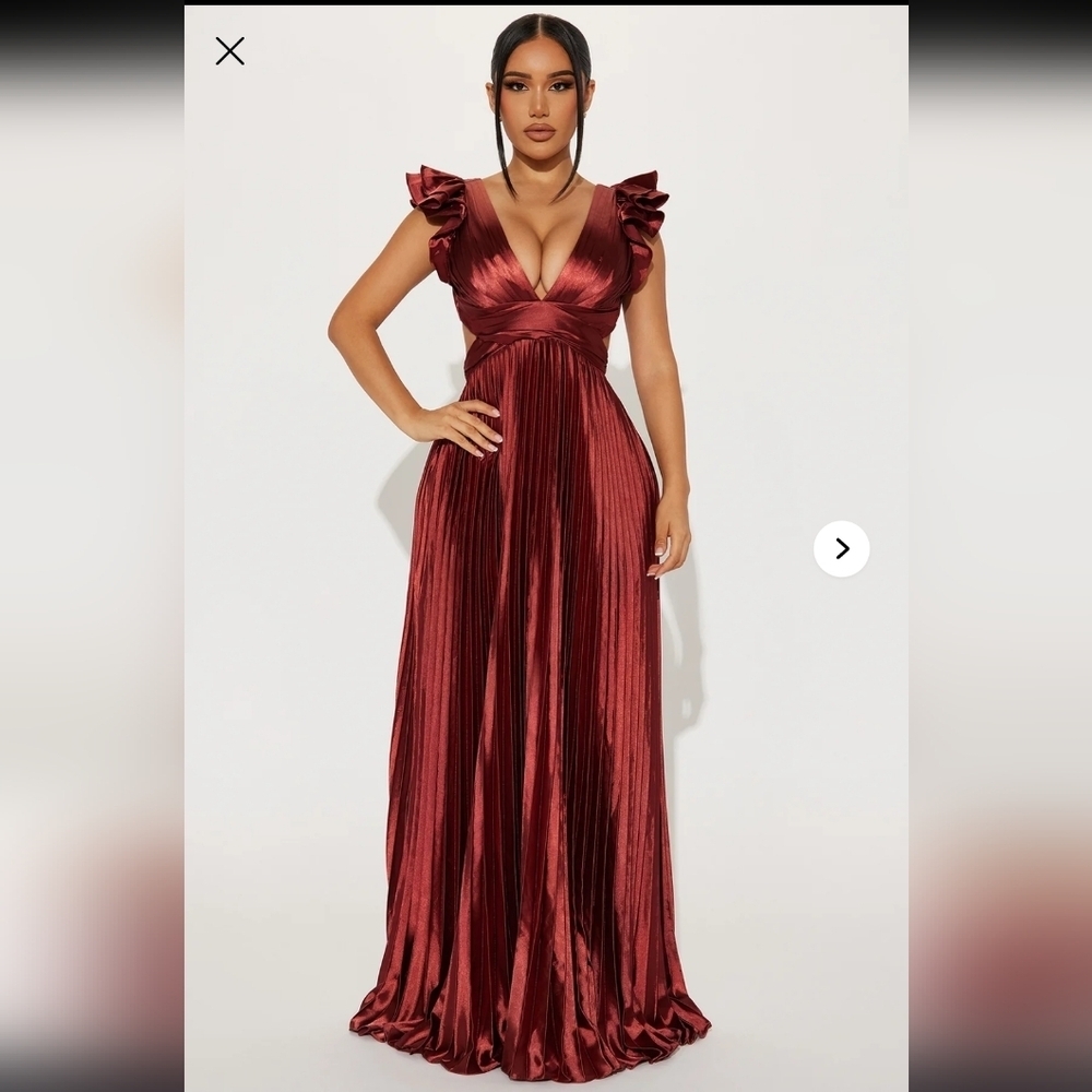 Elegant Red Ruffled Dress